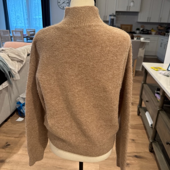 H&M Cozy Tan Turtleneck Sweater - Picture 5 of 9